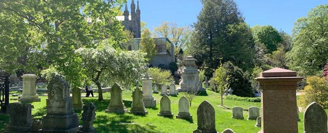 Mt Auburn Cemetery, Bigelow Chapel